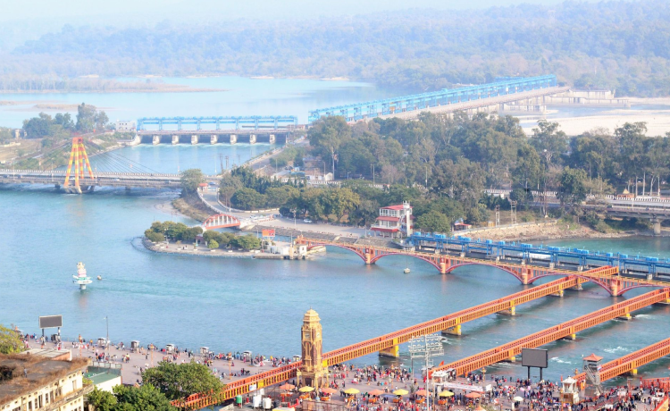 10. Haridwar, Uttarakhand: Gateway to Himalayan Spirituality (4-5 Hours)