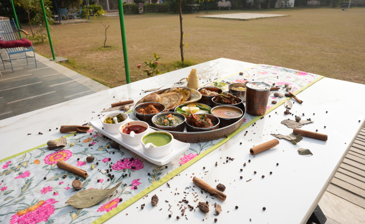 REASON 7: FARM-TO-TABLE FOOD AND ECO-CONSCIOUS LIVING