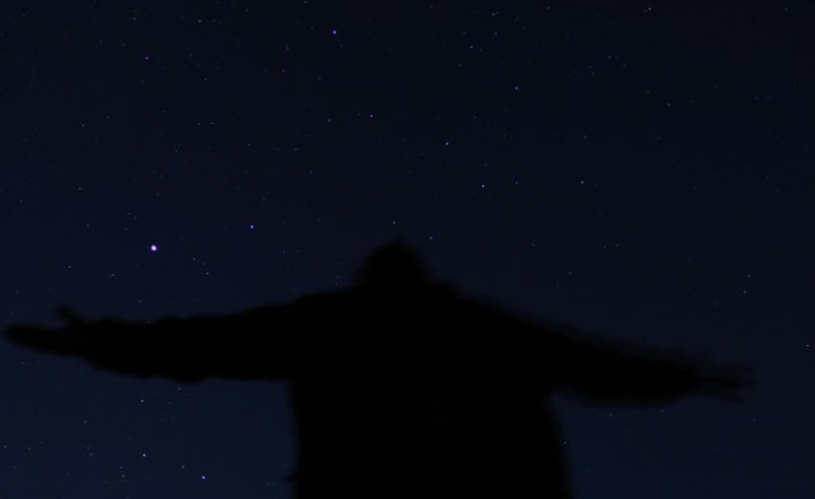 Sign 1: You Can’t Remember the Last Time You Saw Real Stars