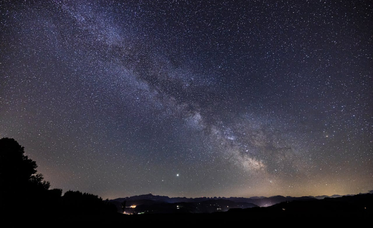 What Is the Milky Way Season and Why Does It Matter?
